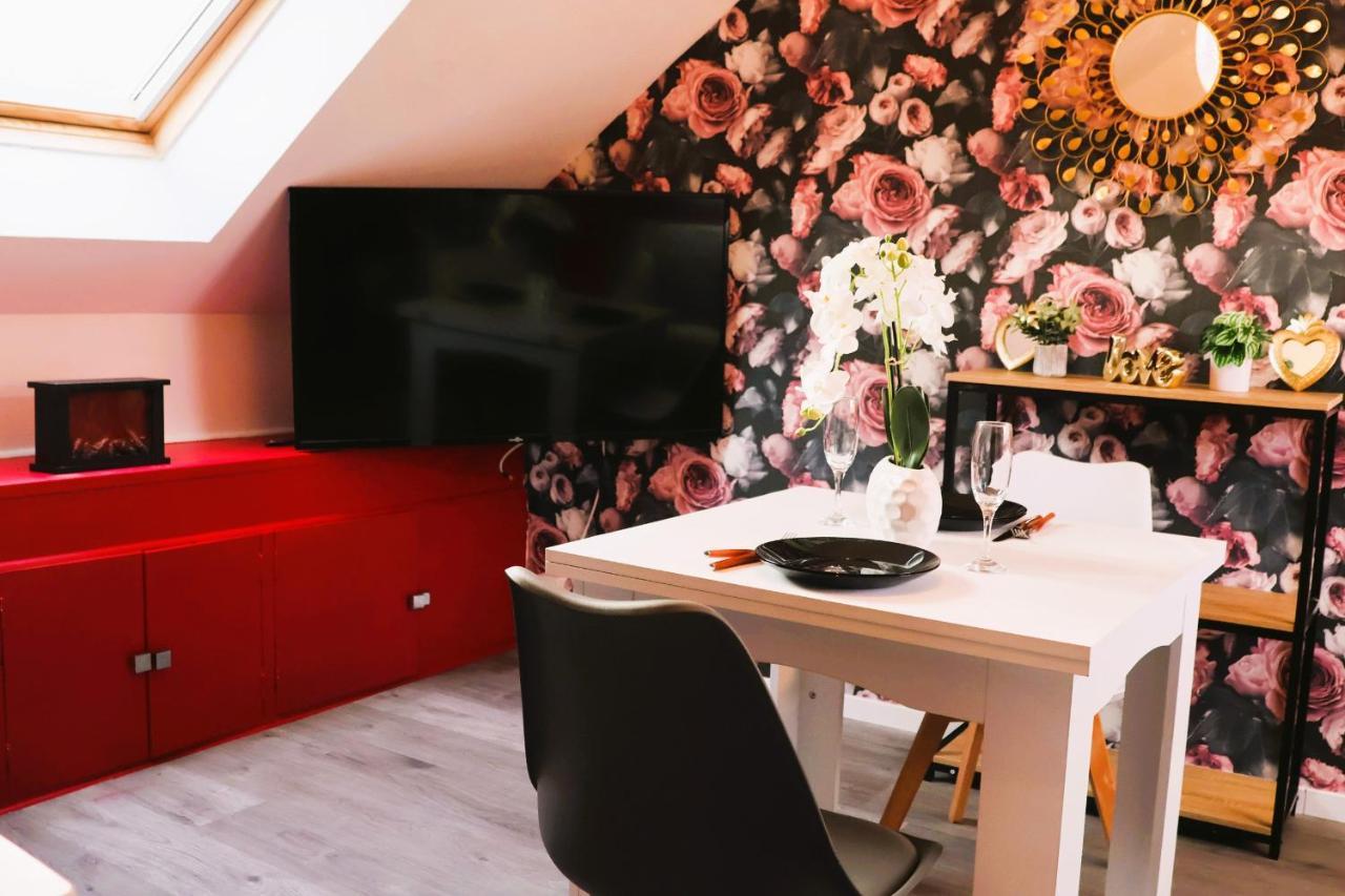 Romantic Studio Eve - Proche Gare - Netflix - Wifi أميا المظهر الخارجي الصورة